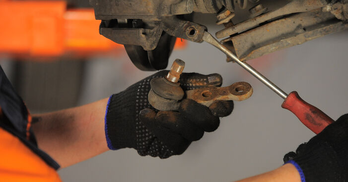 Replacing Suspension Ball Joint on VAUXHALL COMBO Mk I (B) 1996 1.7 D by yourself