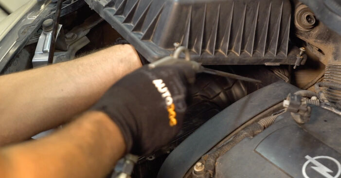 How to remove VAUXHALL VX220 2.0 i Turbo 2004 Air Filter - online easy-to-follow instructions
