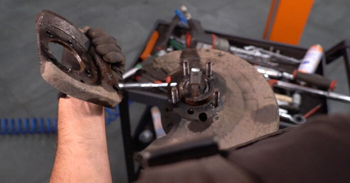 VAUXHALL MERIVA Roulement de roue manuel d'atelier pour remplacer soi-même