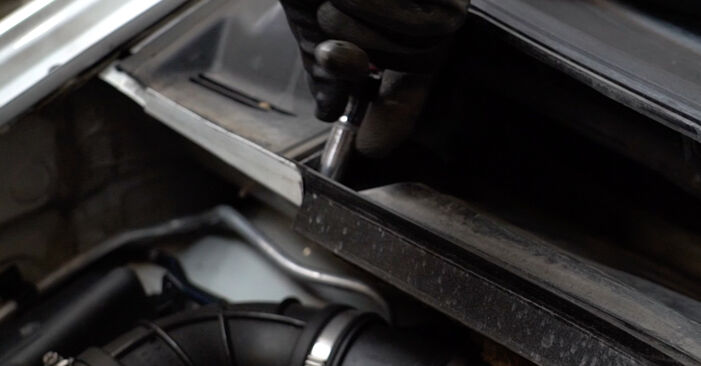 Ersetzen Sie Stoßdämpfer am VAUXHALL Astra Mk3 (F) Cabrio (T92) 2.0 i 16V 1996 selber