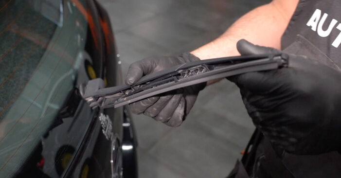 How to replace OPEL Corsa F Corsa-e (68) 2020 Wiper Blades - step-by-step manuals and video guides