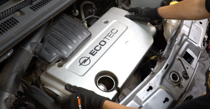 Montaggio Bobina D'Accensione su VAUXHALL Astra Mk IV (G) Cabrio (T98) 2.0 Turbo 2004 da solo