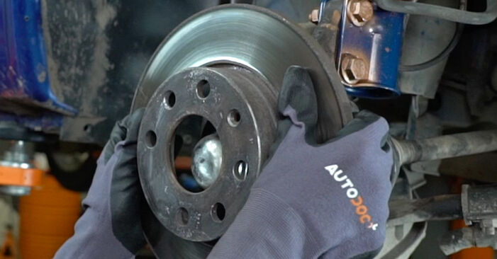 Step-by-step recommendations for DIY replacement Astra F T92 1996 1.7 D Brake Discs
