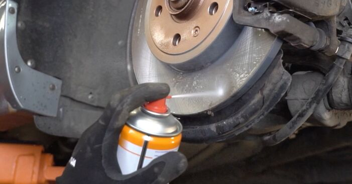 Honda CR-V IV 1.6 i-DTEC (RE6) 2014 Brake Discs replacement: free workshop manuals
