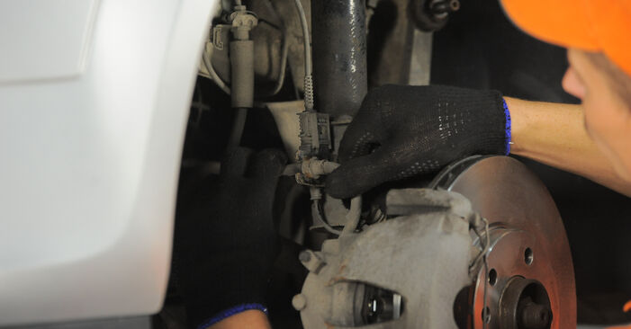 Hinweise des Automechanikers zum Wechseln von VAUXHALL Astra Mk V (H) Sport Hatch (A04) 1.8 i 16V (L08) 2007 Domlager