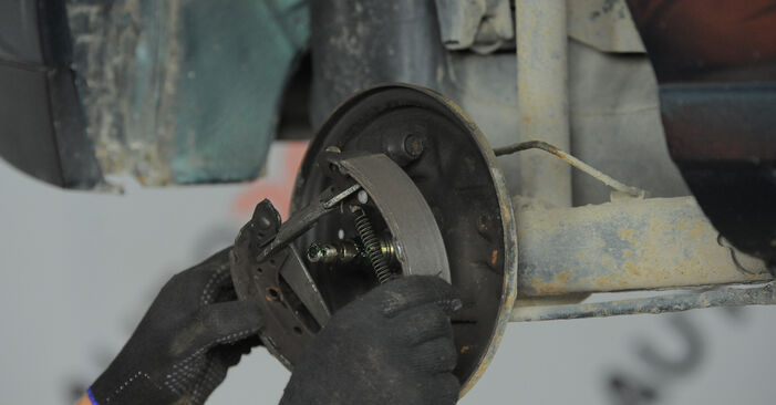 Replacing Brake Shoes on Audi 100 C3 1982 2.3 E by yourself