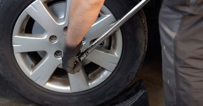 Changing Brake Pads on HYUNDAI H-1 Van (A1) 2.6 CRDi 2000 by yourself