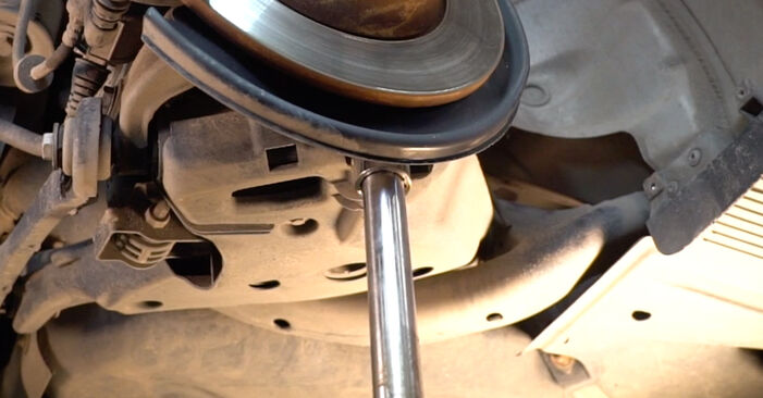 Wie problematisch ist es, selber zu reparieren: Domlager beim Seat Exeo Limousine 1.8 T 2014 auswechseln – Downloaden Sie sich bebilderte Tutorials
