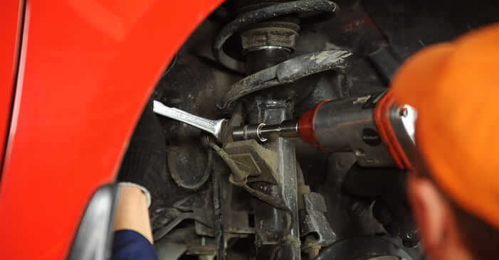 Jak zdjąć i wymienić Drążek skrętny Mazda 5 cw 2.0 (CWFFW) 2014 - łatwe w użyciu instrukcje online