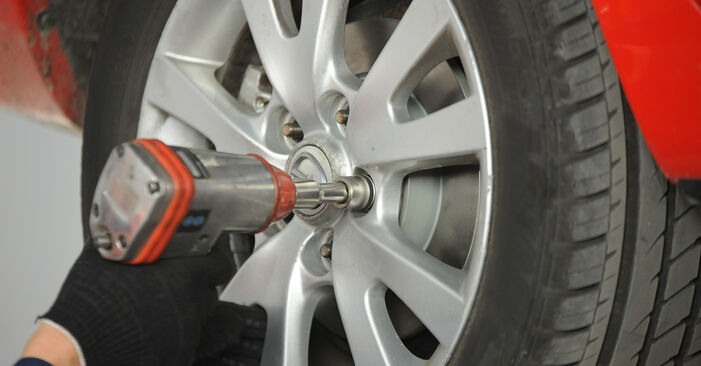 Mazda 3 BK 1.6 DI Turbo 2005 Wheel Bearing replacement: free workshop manuals