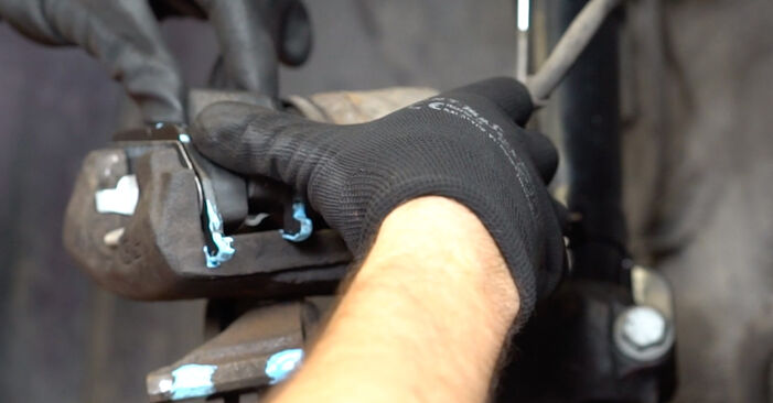 How to change Brake Pads on VW Golf VII Variant (BA5, BV5) 2013 - tips and tricks