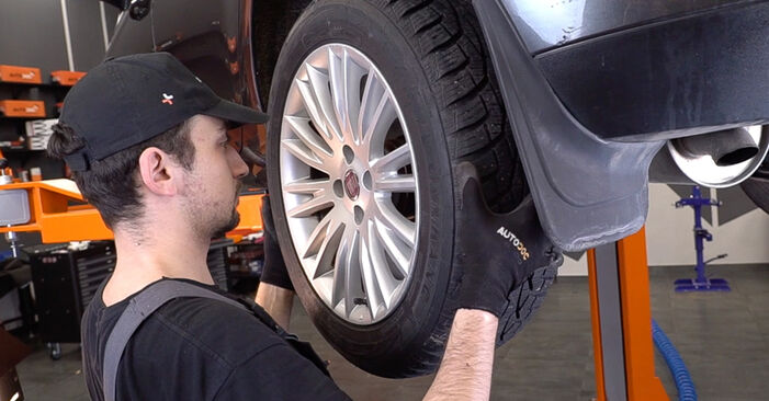 How to replace FIAT Palio II (326) 1.0 (196) 2012 Wheel Bearing - step-by-step manuals and video guides