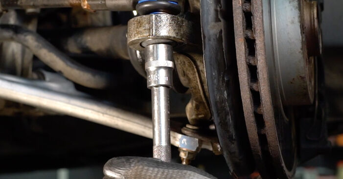 How to replace VW Taigo (CS1) 1.0 TSI 2022 Track Rod End - step-by-step manuals and video guides