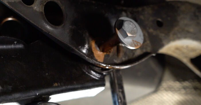 How to remove AUDI Q3 40 TDI 2022 Control Arm - online easy-to-follow instructions