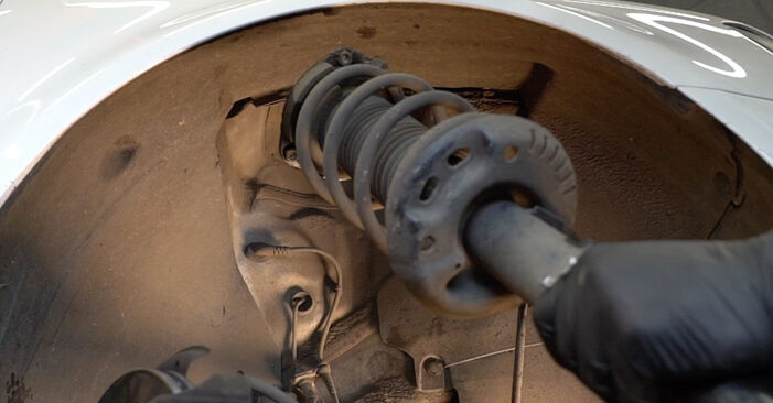 Replacing Shock Absorber on Audi A3 8P 2003 2.0 TDI 16V by yourself