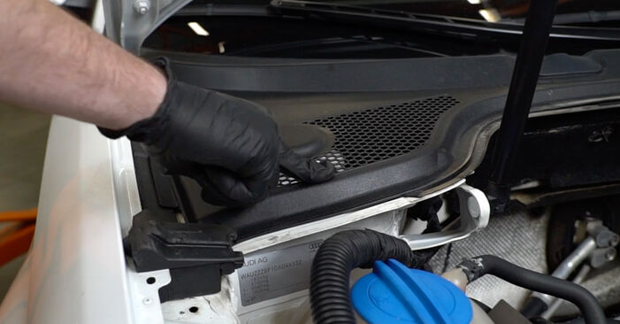 Bytte Støtdemper på Audi A3 Cabrio 2012 2.0 TDI alene