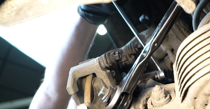 Replacing Brake Discs on Audi A6 C8 2021 50 TDI Mild Hybrid quattro by yourself
