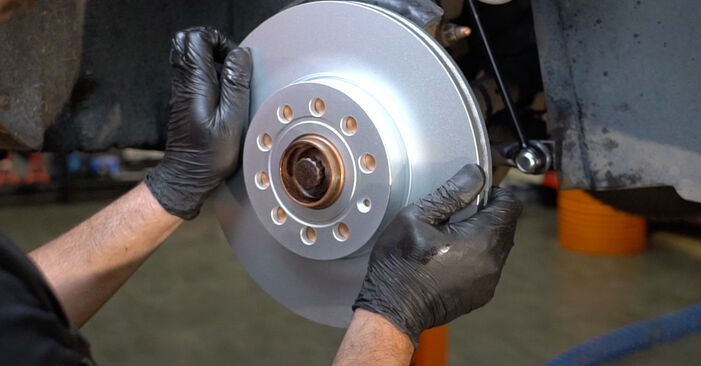 Audi A3 Convertible 1.9 TDI 2010 Brake Discs replacement: free workshop manuals