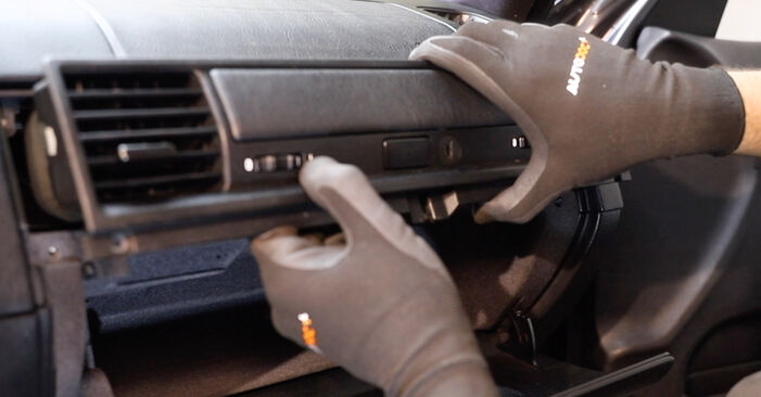 1995 BMW E36 Cabrio wymiana Filtr powietrza kabinowy: darmowe instrukcje warsztatowe