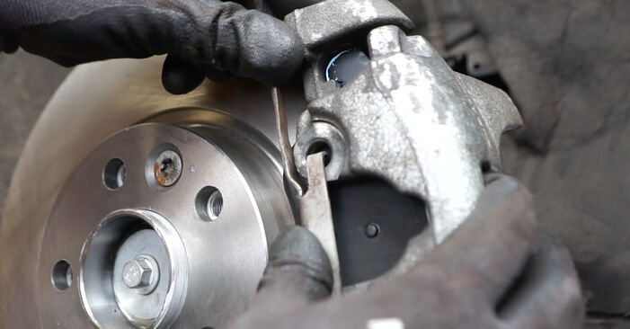 Volvo S60 2 1.6 DRIVe / D2 2012 Brake Discs replacement: free workshop manuals