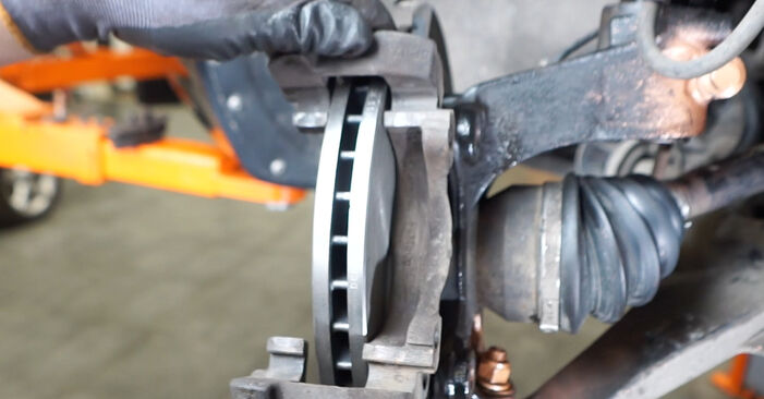 Hvordan skifte VOLVO S80 2013 Bremseskiver trinn–for–trinn veiledning