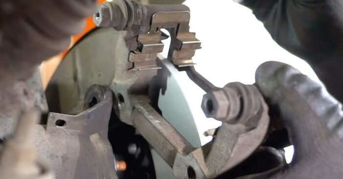 Wie lange braucht der Teilewechsel: Bremsscheiben am Volvo S80 II 2014 - Einlässliche PDF-Wegleitung