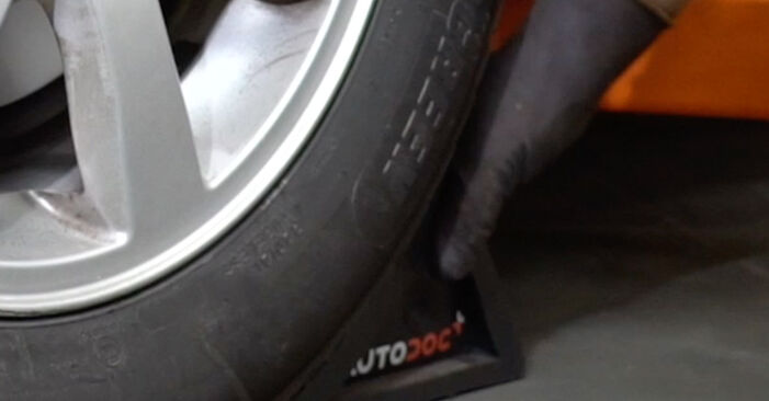 Bremsscheiben beim VOLVO S80 2.0 TDi 2013 selber erneuern - DIY-Manual