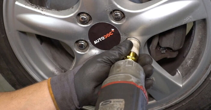 Hvordan skifte HONDA FR-V 2011 Bremseskiver trinn–for–trinn veiledning