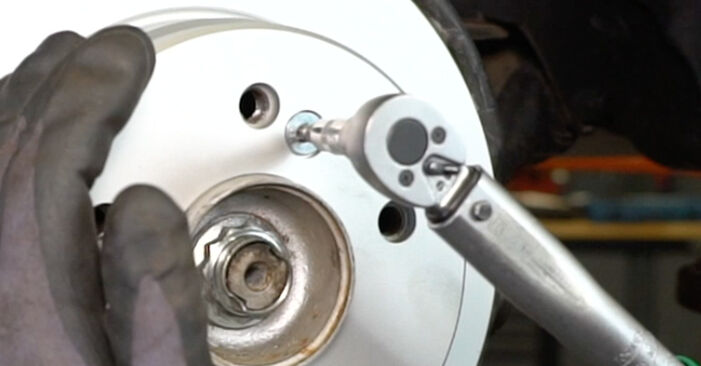Need to know how to renew Brake Discs on MERCEDES-BENZ Baureihe 123 1987? This free workshop manual will help you to do it yourself