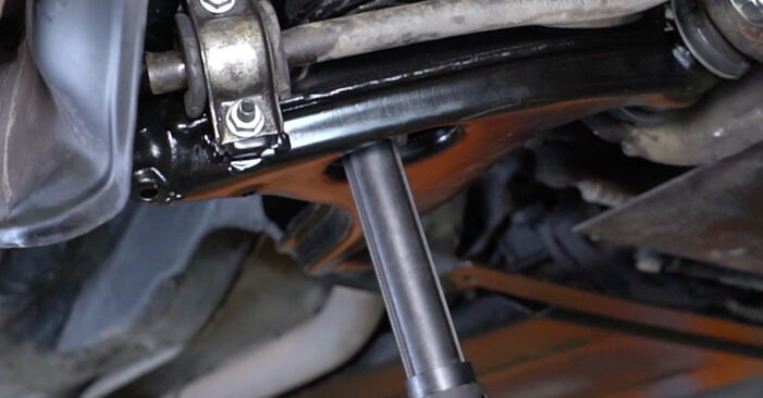 Changing Control Arm on MERCEDES-BENZ W124 Estate (S124) 300 D 3.0 (124.190) 1988 by yourself