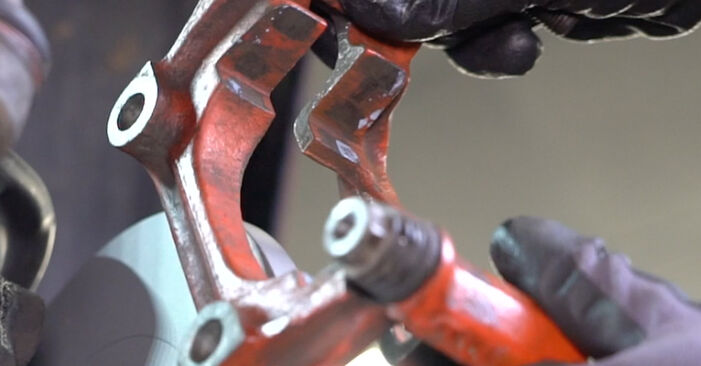 Wie schmierig ist es, selber zu reparieren: Bremssattel Reparatursatz beim Mercedes S124 (W124) 230 TE Cat (124.083) 1991 wechseln – Downloaden Sie sich Bildanleitungen
