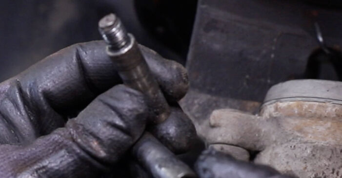 Replacing Brake Pads on Seat Toledo 4 2014 1.6 TDI by yourself