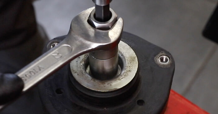 Cambio Amortiguadores en VW CC (358) 1.4 TSI 2013 ya no es un problema con nuestro tutorial paso a paso
