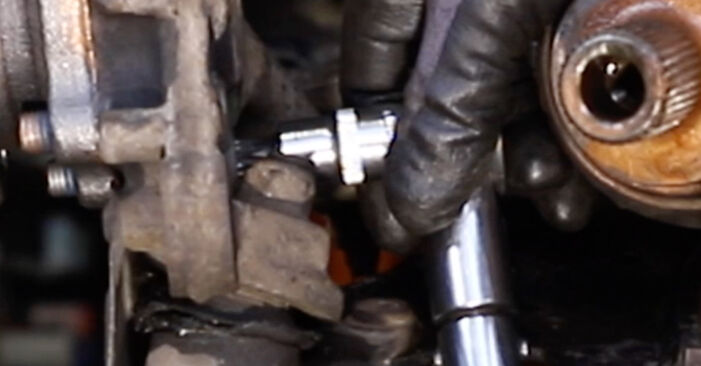 Schimbare Rulment roata la VW Caddy 3 2014 1.9 TDI de unul singur
