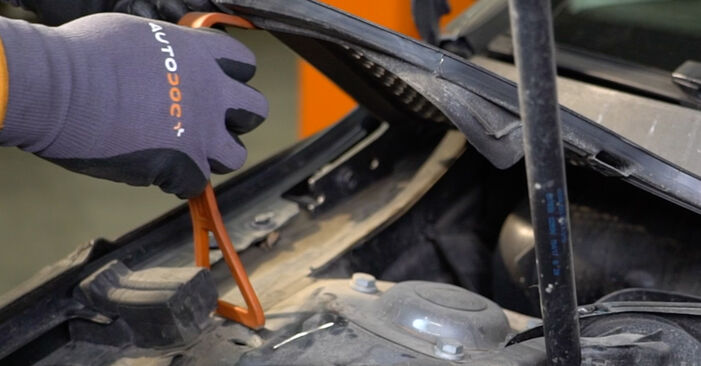 Stoßdämpfer Seat Leon 5F8 1.4 TSI 2015 wechseln: Kostenlose Reparaturhandbücher