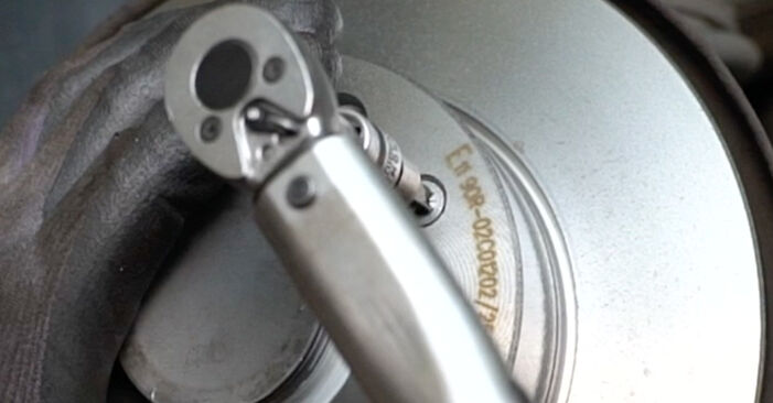Как да сменим Спирачен диск на SEAT Ibiza IV Хечбек (6J5, 6P1) 2013: свалете PDF наръчници и видео инструкции