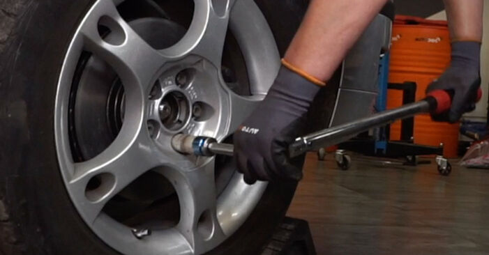 How to remove AUDI TT 1.8 T quattro 2002 Wheel Bearing - online easy-to-follow instructions