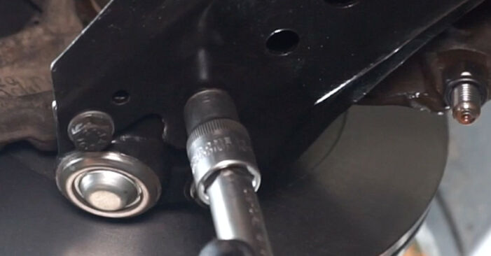 Replacing Wheel Bearing on Audi TT 8N Roadster 2001 1.8 T by yourself