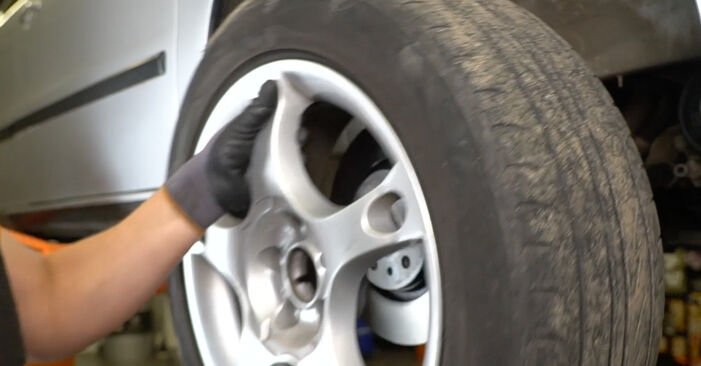 Comment retirer VW BORA Roulement de roue - instructions en ligne faciles à suivre