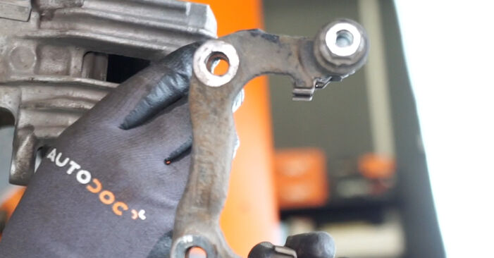 Comment changer Roulement de roue sur VW BORA - trucs et astuces