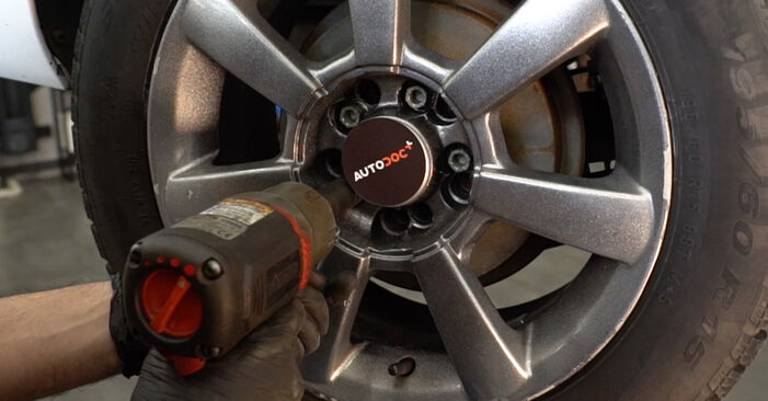 Смяна на Seat Ibiza 5 1.6 TDI 2010 Амортисьор: безплатни наръчници за ремонт