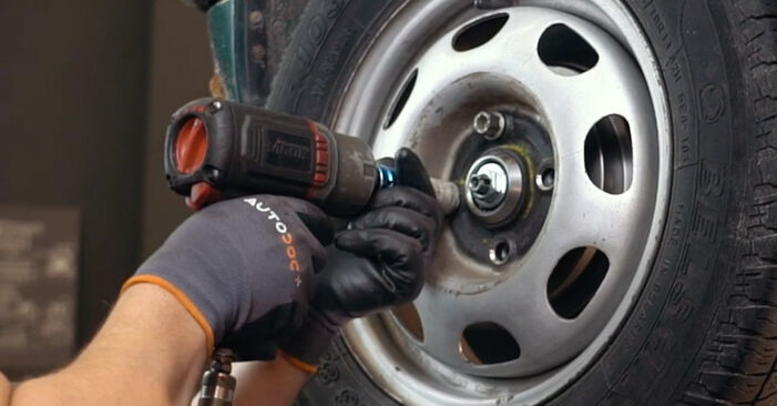 How to replace VW SANTANA (32B) 1.6 TD 1982 Brake Drum - step-by-step manuals and video guides