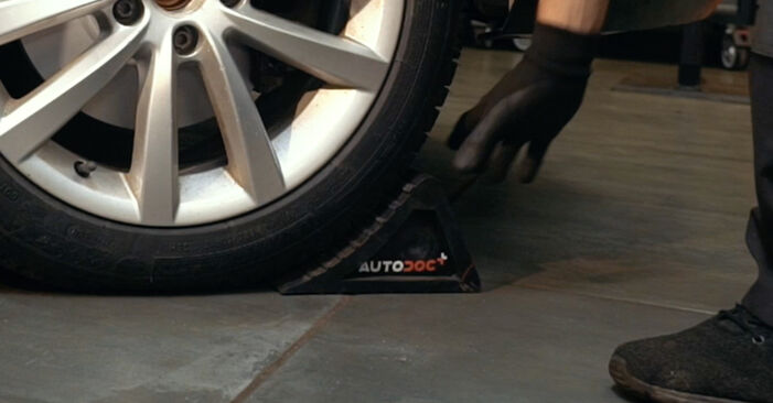 Replacing Brake Pads on Audi A3 Convertible 2012 2.0 TDI by yourself