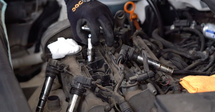 How to change Spark Plug on AUDI A2 (8Z0) 2000 - free PDF and video manuals