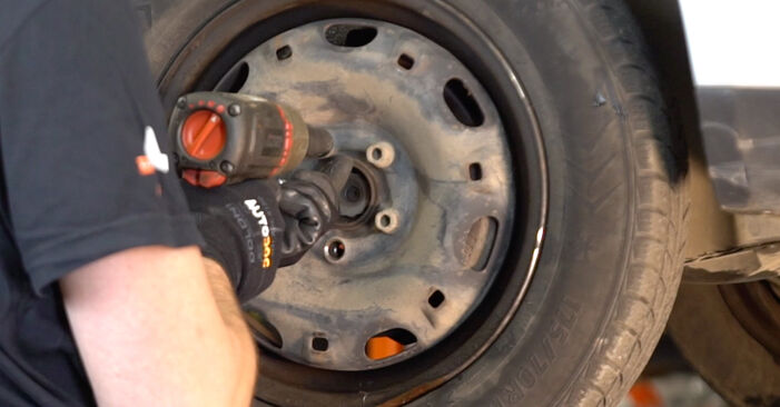 Skoda Rapid nh1 1.6 TDI 2014 Brake Discs replacement: free workshop manuals