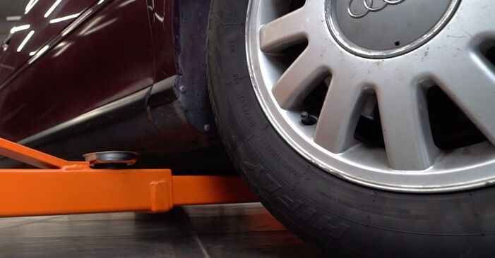 Hvordan man fjerner VW GOLF Bremseklodser - nem at følge online instruktioner
