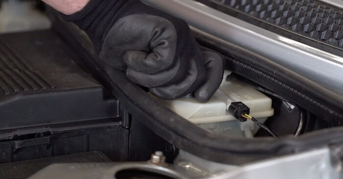 Hvordan man udskifter Bremseklodser på MINI Cabrio - gratis PDF og video manualer