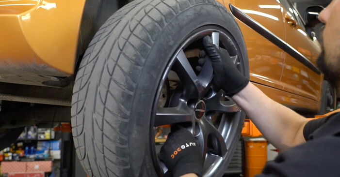Citroen DS3 Cabrio 1.6 VTi 120 2015 Bremsscheiben wechseln: Gratis Reparaturanleitungen