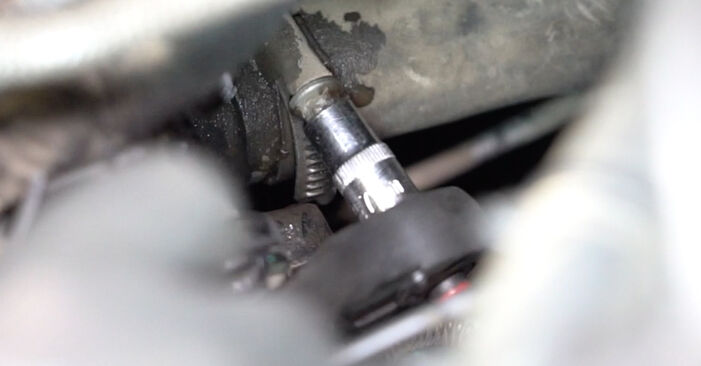 PEUGEOT 207 1.6 16V Thermostat replacement: online guides and video tutorials