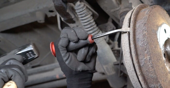 Wie kompliziert ist es, selbst zu reparieren: Radlager am Citroen Berlingo mk2 1.6 2014 ersetzen – Laden Sie sich illustrierte Wegleitungen herunter